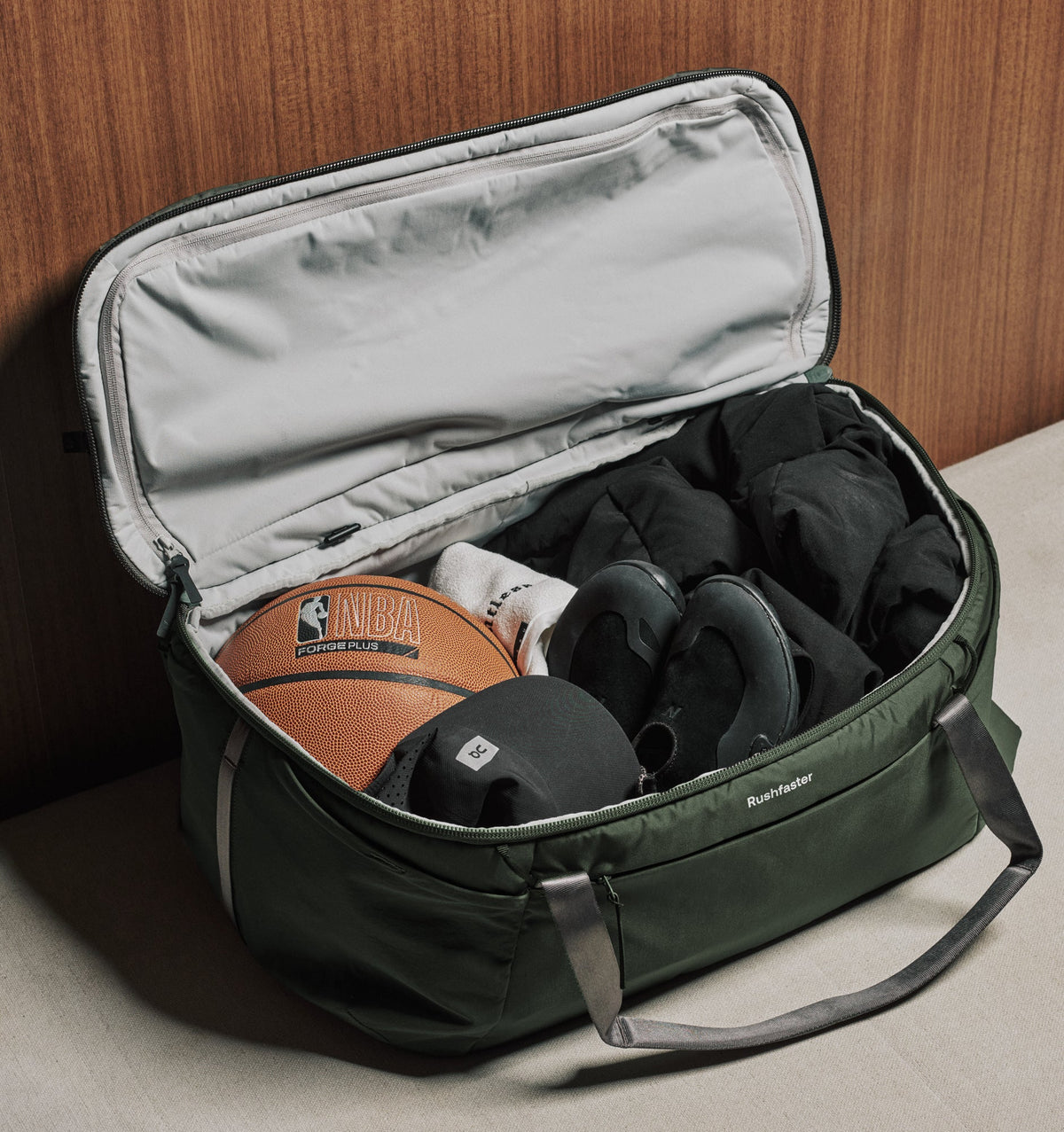 Rushfaster Duffle Bag 55L