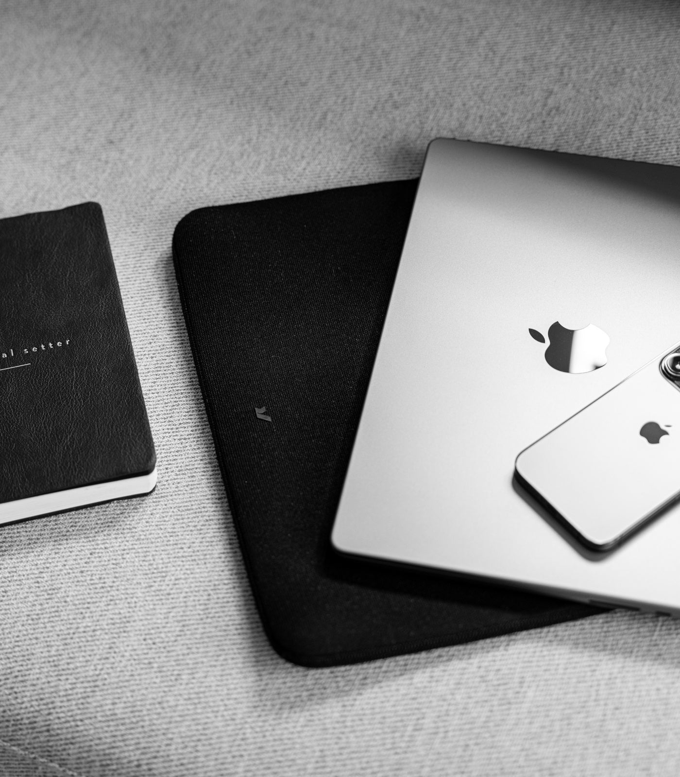 Colourful laptop sleeves for MacBook and PC notebooks by Rushfaster