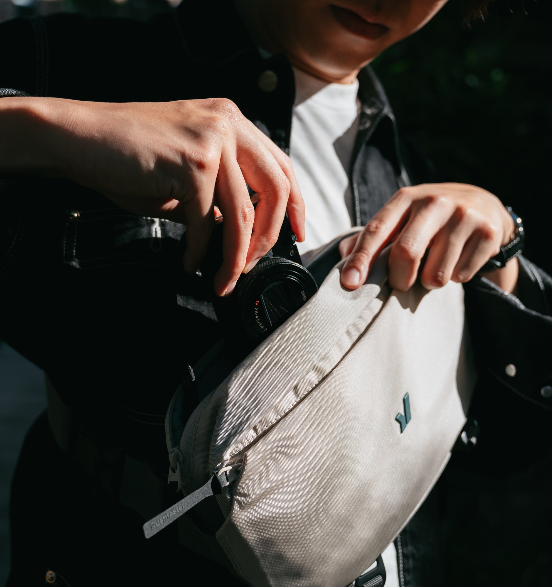 Rushfaster EDC Sling Bag 4L