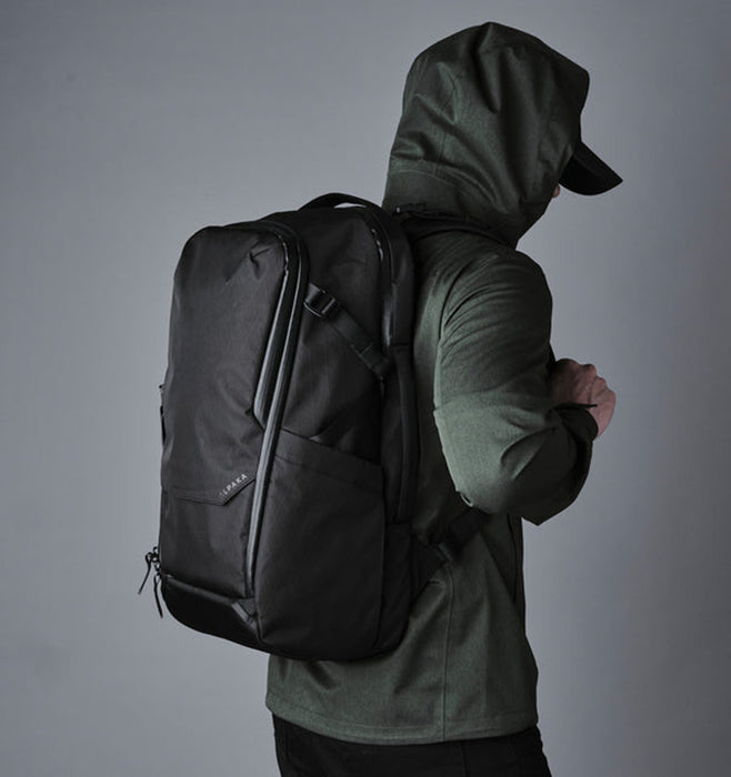 Alpaka 16" Elements Travel Backpack 35L - Black X-Pac VX42